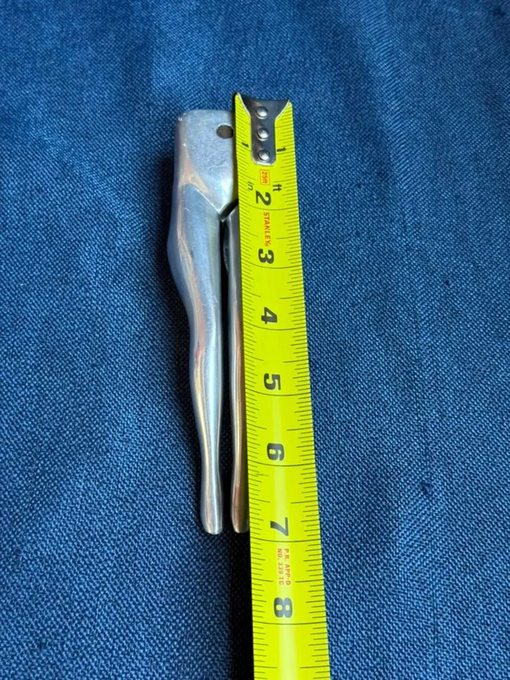 ▲ Vintage Mid Century Cast Aluminum Lady Legs Novelty Nutcracker Barware Kitchen